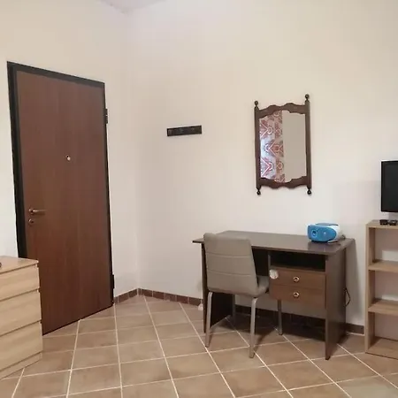 Daire Il Maggiociondolo *
